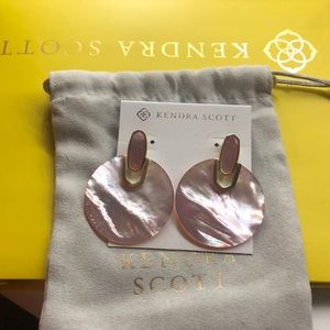 Kendra Scott Didi earrings